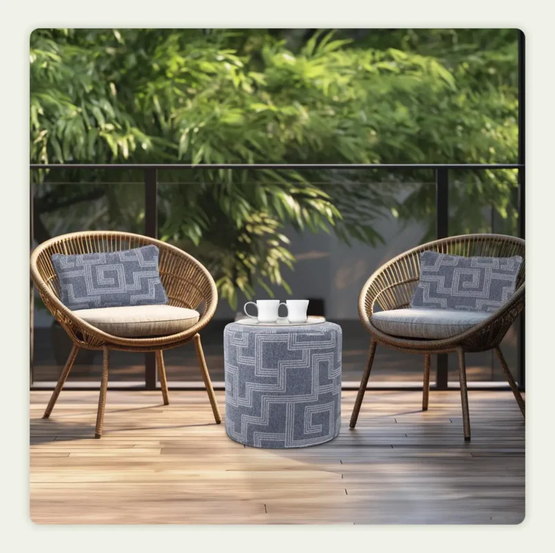 The cylinder pouf  in a lifestyle setup